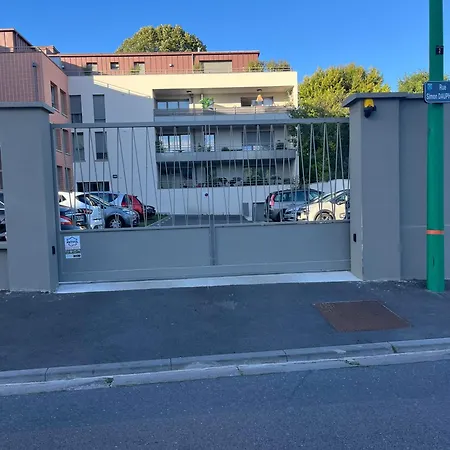 L'entracte, Reims-cormontreuil * Cormontreuil